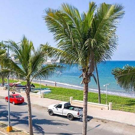 Hotel Puerto Viejo มาซาตลัน ภายนอก รูปภาพ