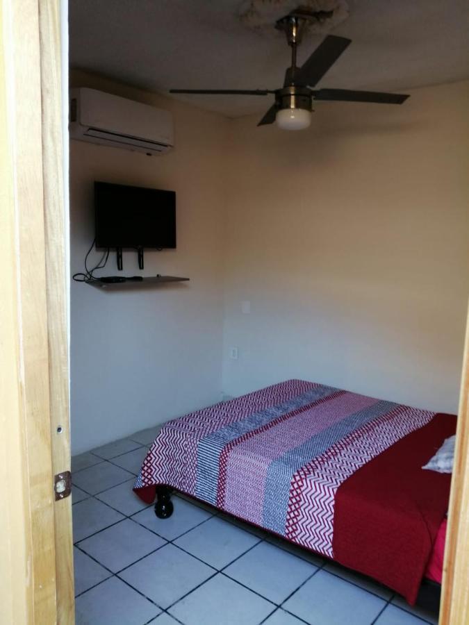 Hotel Puerto Viejo มาซาตลัน ภายนอก รูปภาพ